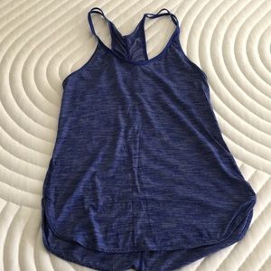 Lululemon top